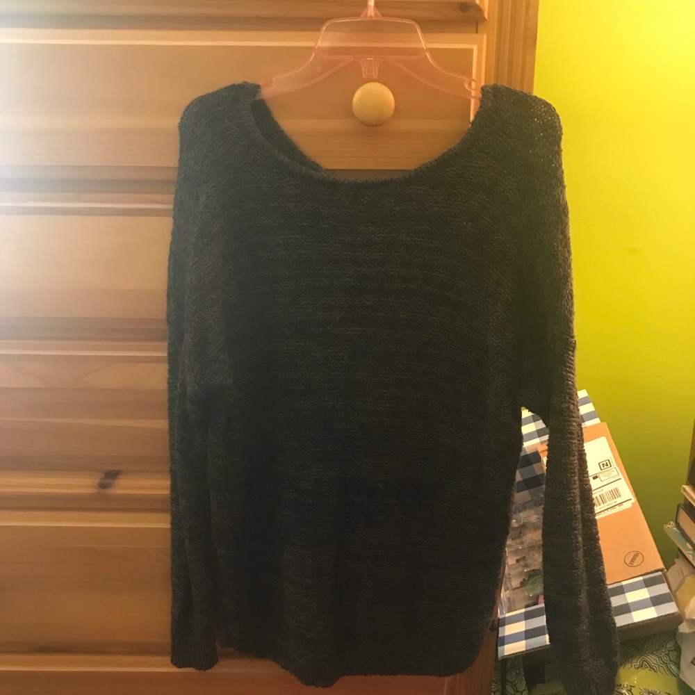 Mossimo High-Low Grey Sweater - Picture 3 of 3